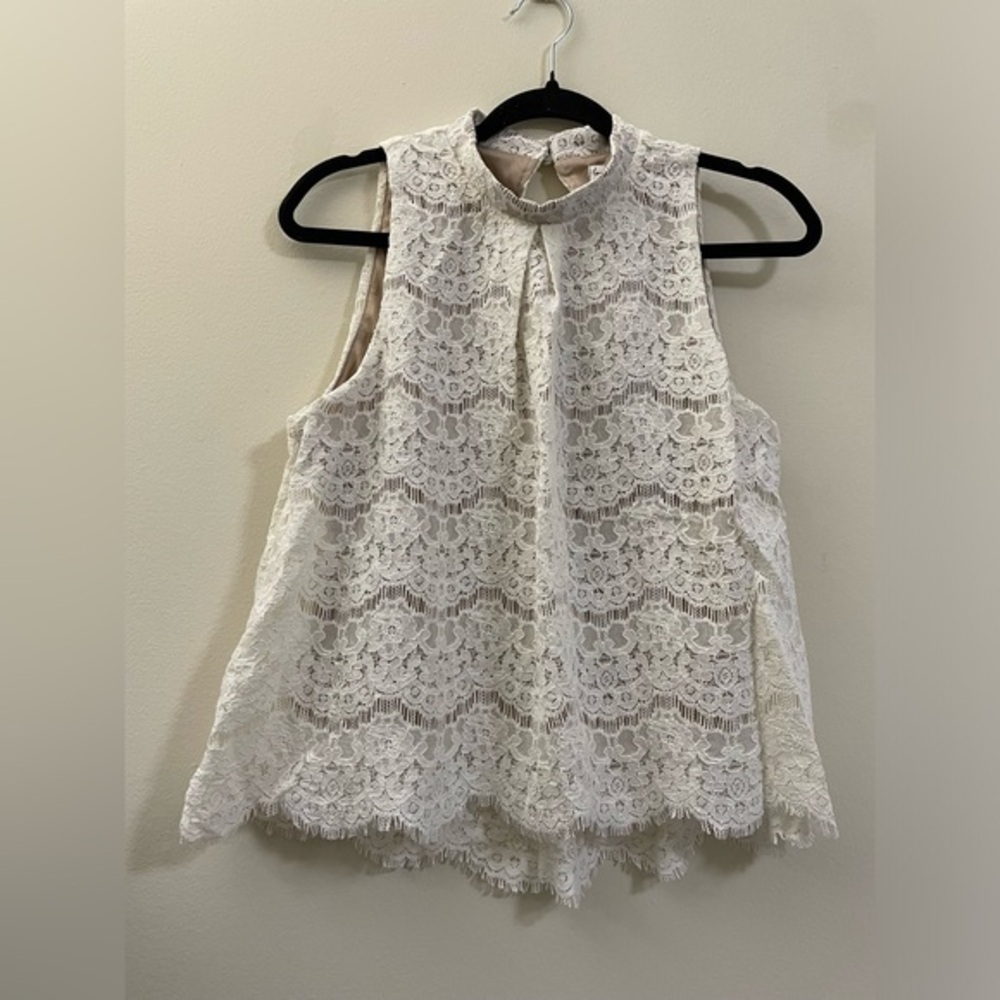 Love, Fire Lace Sleeveless‎ Swing Top - M
